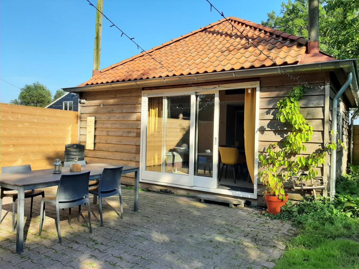 Voorhuis En Klein Waterland Alojamento de Acomodação e Pequeno-almoço