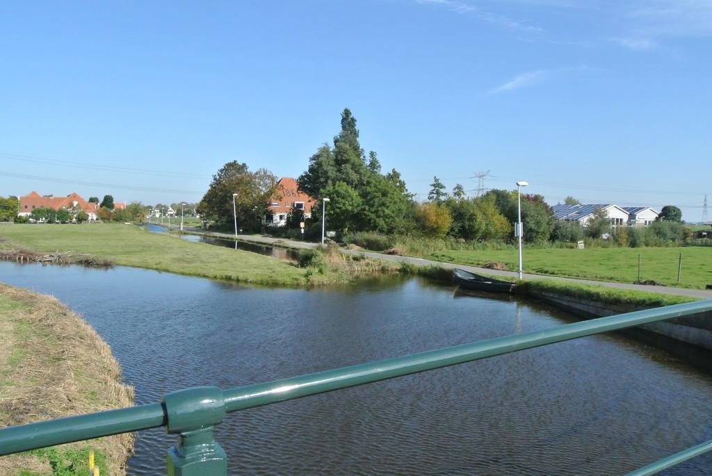 Voorhuis En Klein Waterland Alojamento de Acomodação e Pequeno-almoço Amesterdão